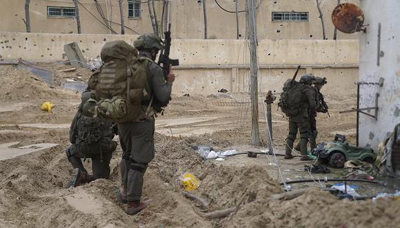 Tropas sobre el terreno en la Franja de Gaza en medio de batallas en curso entre Israel y el grupo militante palestino Hamás, el 16 de febrero de 2024. (Foto de Ejército israelí / AFP)