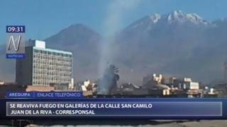 Arequipa: incendio se reavivó esta mañana pero fue controlado por bomberos