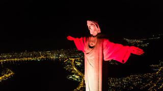 Cristo Redentor de Río de Janeiro lució los colores de la bandera del Perú | FOTOS