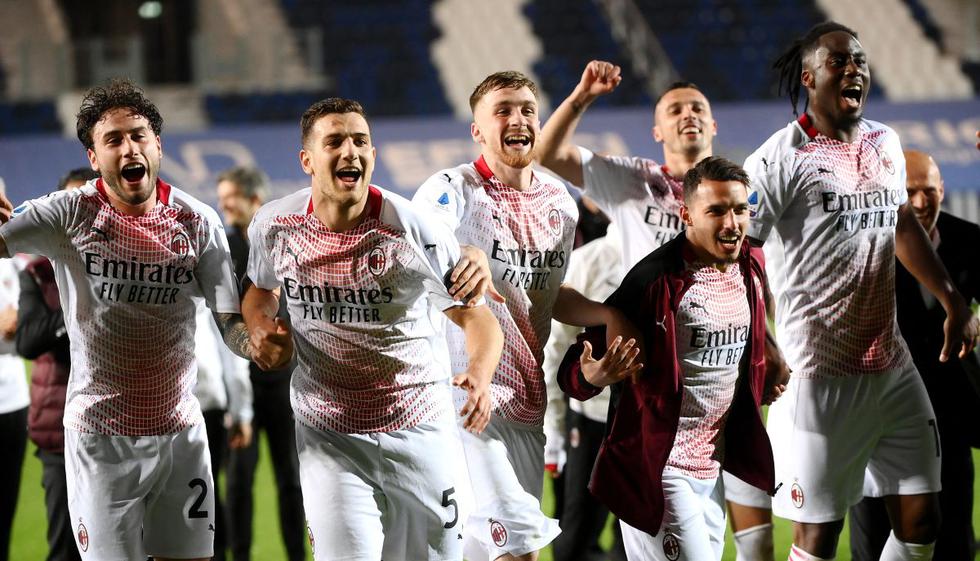 Los festejos de los jugadores tras vencer por 2-0 al Atalanta por Serie A. (Foto: AFP)