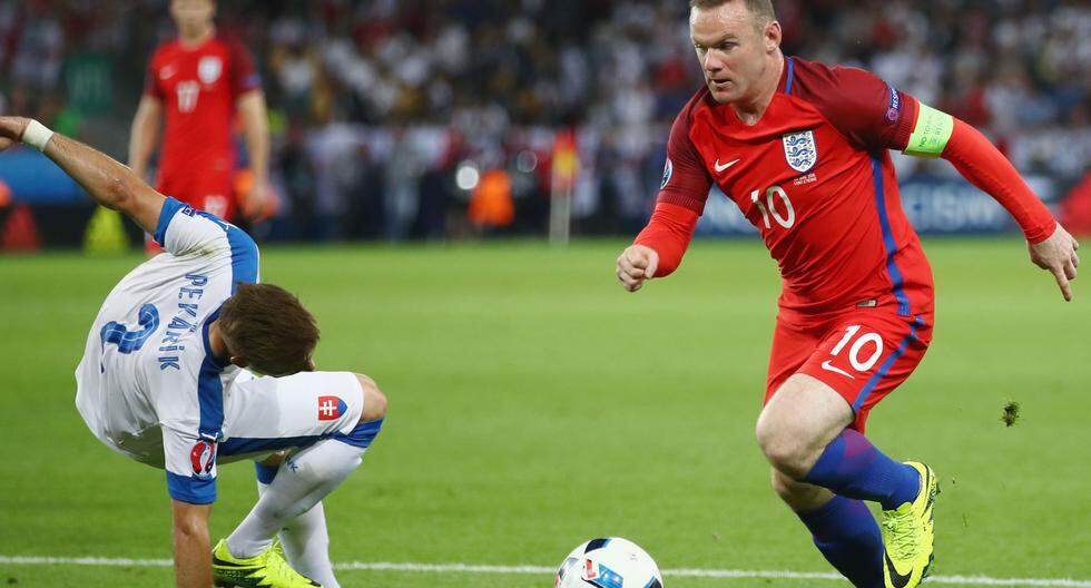 Inglaterra vs Eslovaquia miren fuerzas en el Stadión Antona Malatinskeho de Trnava. (Foto: Getty Images)