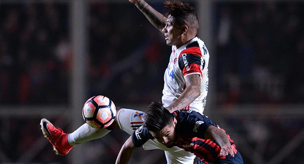 Las presencias de Paolo Guerrero y Miguel Trauco en Flamengo no fueron suficientes para detener al San Lorenzo que clasificó a la siguiente ronda de la Copa Libertadores. (Foto: EFE)