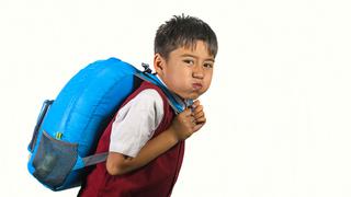 Año escolar 2020:  ¿Cuánto daño puede causar una mochila inadecuada y cómo evitarlo?