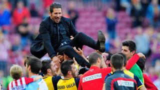 El efusivo festejo del Atlético de Madrid en el Camp Nou