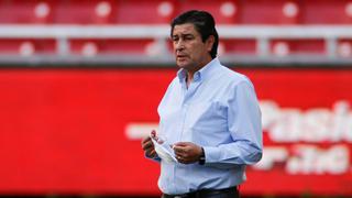 Luis Fernando Tena, entrenador de Chivas, dio positivo a la prueba de coronavirus