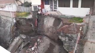 Arequipa: torrenteras ocasionan derrumbe de muro de contención y pone en riesgo de colapso a viviendas