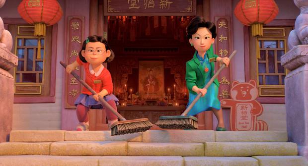 The relationship between Mei (Rosalie Chiang) and her overprotective mother becomes one of the axes on which the story of "Turning Red" revolves.  (Source: Pixar/Disney)