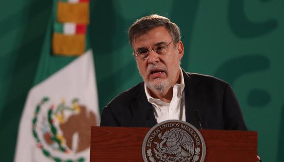 El consejero jurídico Julio Scherer habla durante una conferencia de prensa matutina en el Palacio Nacional, en Ciudad de México. (EFE/ Mario Guzmán).