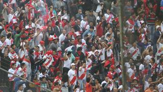 Deportivo Municipal: hincha falleció en tribuna durante partido