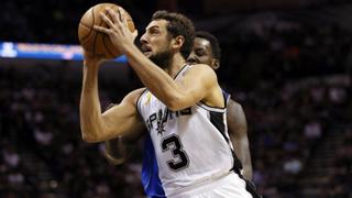 NBA: San Antonio Spurs y una potente volcada en el básquet