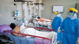 Coronavirus en Perú: el hospital más concurrido enfrenta la pandemia solo con el 25% de su personal