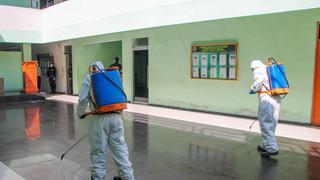 Coronavirus en Perú: fumigan y desinfectan instalaciones de la Policía en Chimbote 