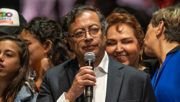 Gustavo Petro, presidente electo de Colombia, habla durante un mitin en la noche electoral tras la segunda vuelta de las elecciones presidenciales en Bogotá, Colombia, el domingo 19 de junio de 2022.