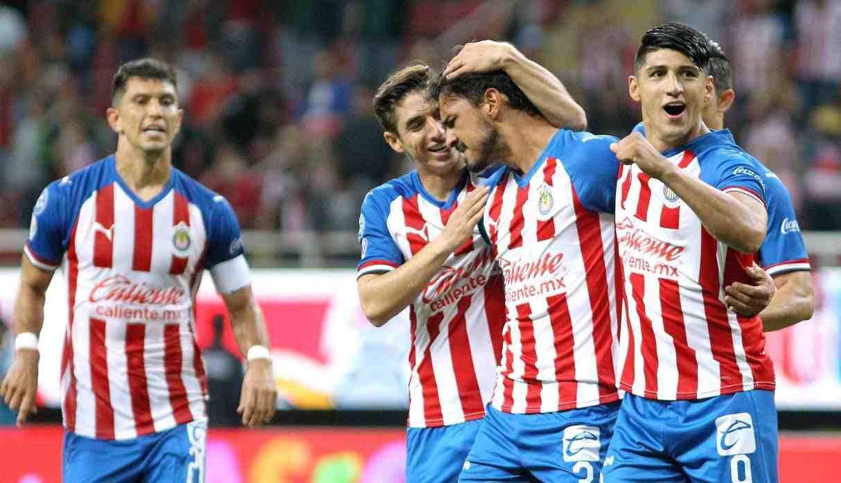 Chivas vs. Necaxa se miden en la jornada 6 de la Liga MX. (Foto: AFP)