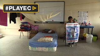 Ayotzinapa: Padres de desaparecidos viven en aulas de sus hijos