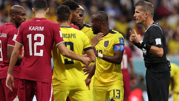 Un disparo de ‘chalaca’ anotaba el primer gol del Mundial, pero el árbitro anuló la acción tras la intervención del VAR. Enner Valencia fue el autor de la primera llegada de Ecuador vs. Qatar. (Foto: AFP)