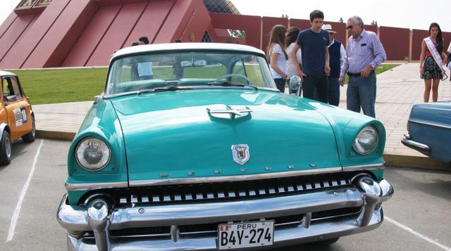 Los autos de antaño que albergó el Museo Tumbas Reales de Sipán - 1