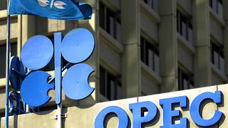 Putin, Trump y rey saudí apoyan el acuerdo de la OPEP+ para reducir producción de petróleo