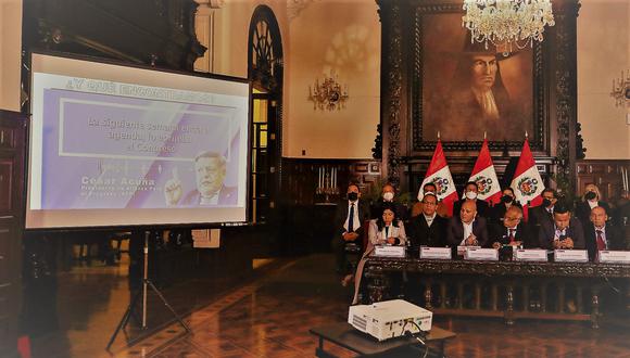 El domingo, en conferencia de prensa en Palacio de Gobierno, Aníbal Torres, se pronunció sobre César Acuña, candidato al gobierno regional de La Libertad