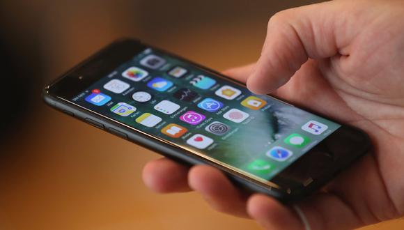 Dale una nueva vida a tu celular aprovechando sus funciones o instalando aplicaciones. (Foto: Sean Gallup/Getty Images)