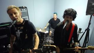 Green Day recauda US$ 150.000 dólares para víctimas de huracanes a través de Facebook Live