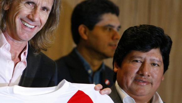 Ricardo Gareca fue elegido DT de Perú cuando Edwin Oviedo era presidente de la FPF. (Foto: GEC)