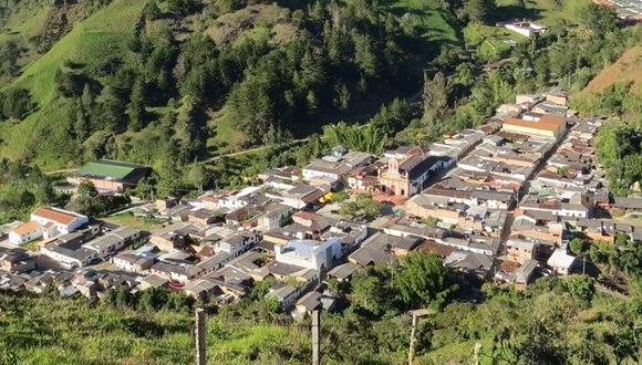 Antioquia | Colombia | Al menos 10 muertos por avalancha en mina de Abriaquí, en el noroeste del país.