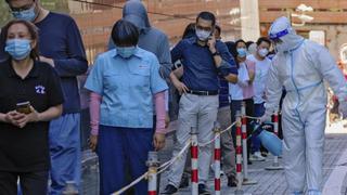China registra 39 nuevos casos de coronavirus, dos por contagio local