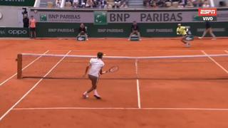 Federer vs. Nadal: suizo recupera terreno con esta dejada [VIDEO]