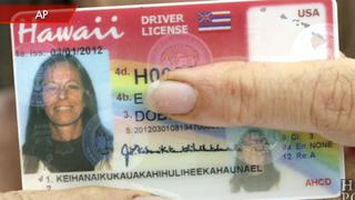Mujer con apellido de 35 letras obtuvo por fin su nueva licencia de conducir
