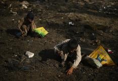 Nueve niños mueren en Afganistán por la explosión de una mina de la invasión soviética