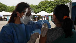 Filipinas amplía control fronterizo al detectar casos de coronavirus de la variante delta