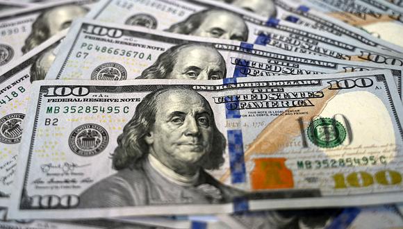 El dólar se negociaba a 20,8 pesos en México este miércoles. (Foto: AFP)