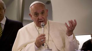 Papa Francisco deja "la puerta abierta" al fin del celibato
