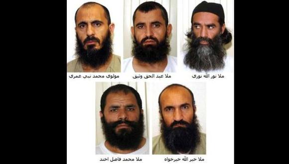 Los cinco liberados. [De izquierda a derecha] Arriba: Mohamed Nabi, Abdul Haq Wasiq, Norul&aacute; Nuri. Abajo: Mohamed Fazal Akhund, Khairul&aacute; Khairkhwa. (Foto: Wikileaks)