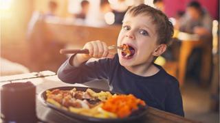 ¿Cuáles son los riesgos de la dieta vegana para los niños?