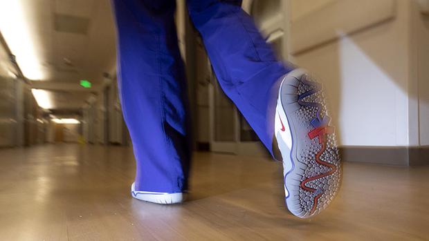 Estas son las zapatillas que Nike creó para a médicos que luchan contra el coronavirus | CORONAVIRUS | MEDICOS | NIKE | VIU | EL PERÚ