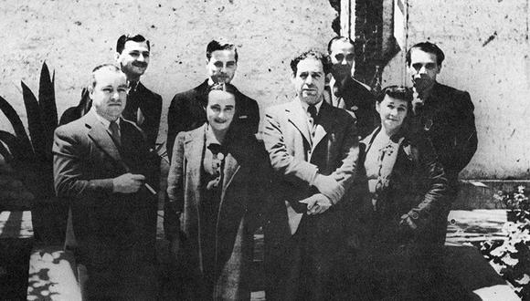 Camilo Blas en una foto en la que también aparecen José Sabogal, Julia Codesido y Enrique Camino Brent. (Foto: Archivo El Comercio)