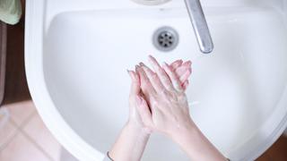 Los lavaderos domésticos tienen colonias de bacterias persistentes, revela estudio