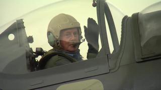 El ex piloto de la Alemania nazi que voló en un modelo de avión usado por sus enemigos [VIDEO]