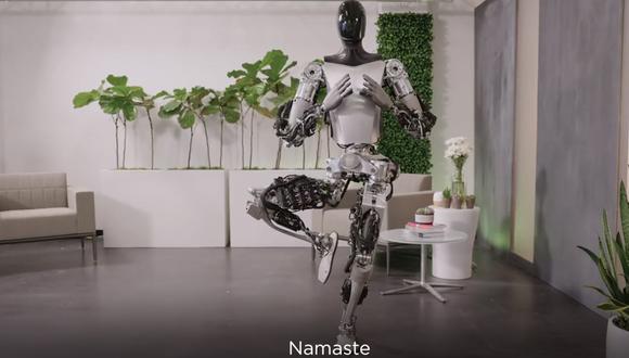 El robot de Elon Musk ahora puede realizar posturas de yoga. (Imagen: X)