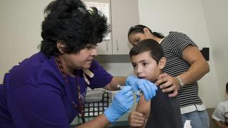 Coronavirus: el ritmo de la vacunación de niños triplica al de los adultos en Estados Unidos