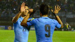 Uruguay goleó 4-0 a Paraguay con doblete de Edinson Cavani