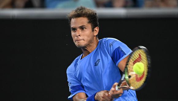 ¿Contra quién se enfrenta Juan Pablo Varillas por Roland Garros? (Foto de WILLIAM WEST / AFP)
