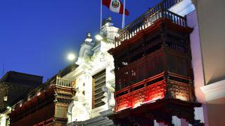 Palacio de Torre Tagle se ilumina de rojo y blanco tras clasificación de Perú al repechaje mundialista