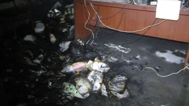 Ascope: desconocidos incendiaron municipio de Magdalena de Cao - 2