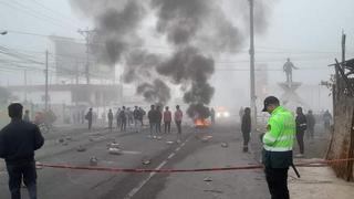 Cusco: más de 200 vehículos atrapados en localidad de Checacupe desde hace tres días por manifestaciones