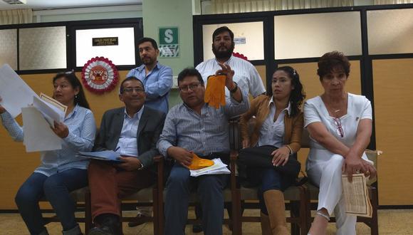 Regidores piden que se investigue a los funcionarios de la comuna y se cese al gerente municipal. (Foto: Laura Urbina)