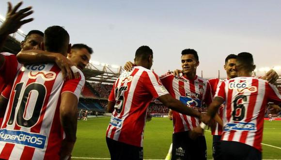 Junior de Barranquilla y Atlético Paranaense animarán la final de la Copa  Sudamericana 2018. El 'Tiburón' se impuso este jueves a Independiente Santa Fe (Foto: agencias)
