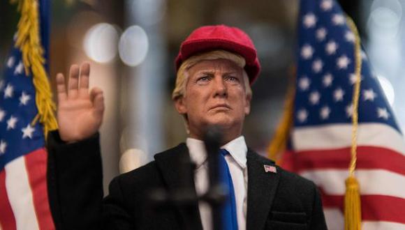 Los 'souvenirs' de Trump ya no venden como antes [INFORME]